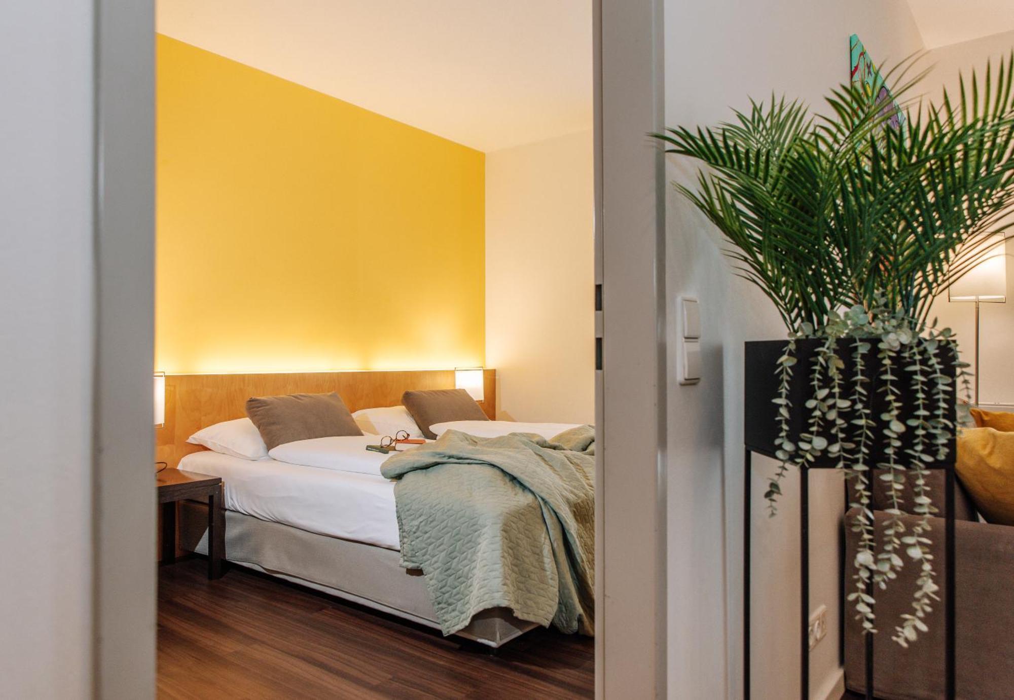 Heinhotel Vienna Airport Schwechat Bagian luar foto