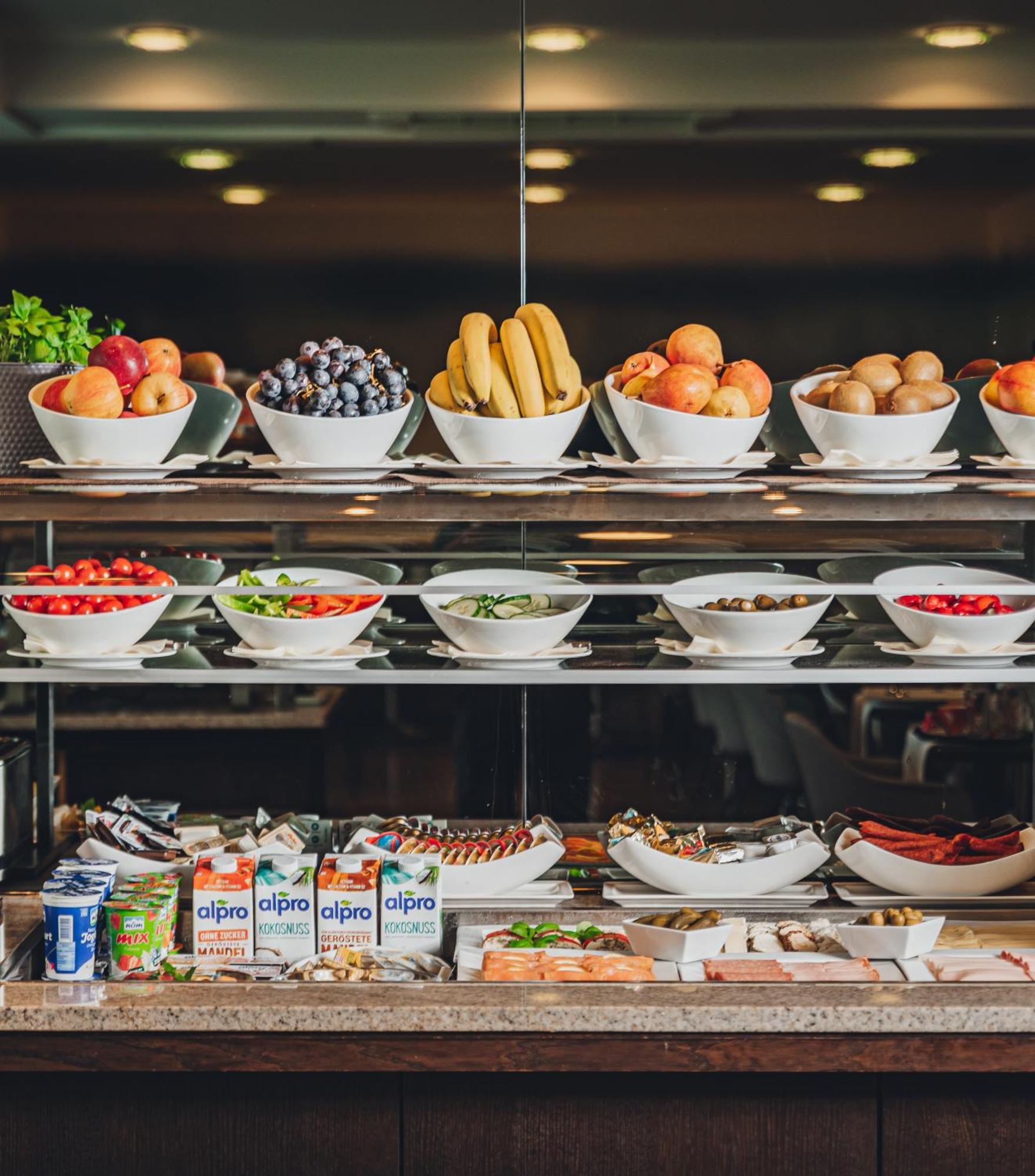 Heinhotel Vienna Airport Schwechat Bagian luar foto